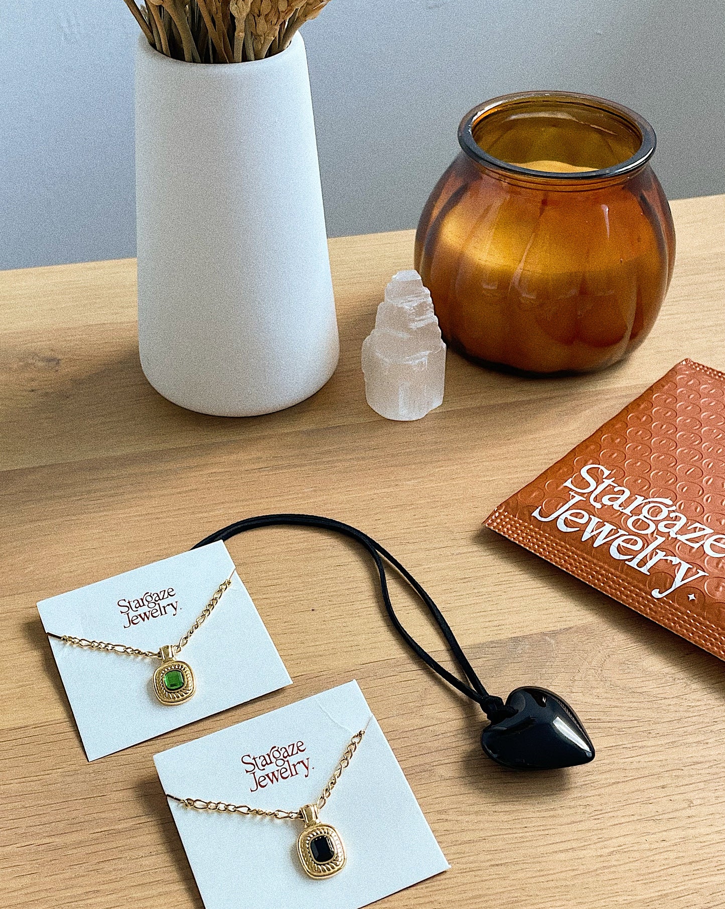 Esmeralda Necklace - Black